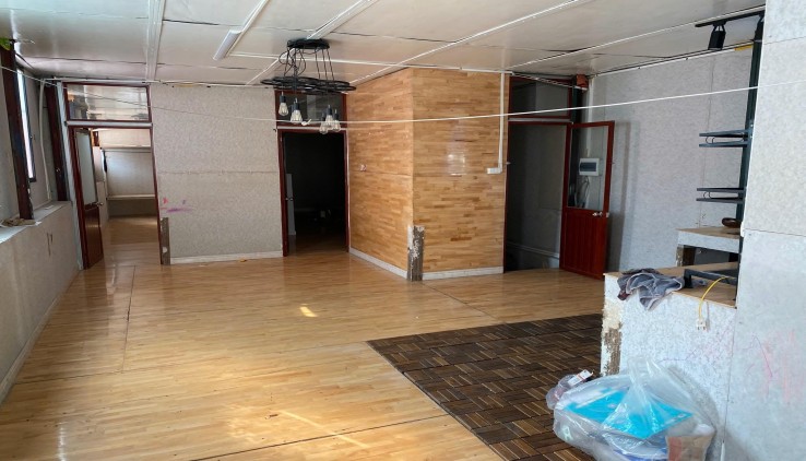 Cho thuê MBKD Mọi mô hình Mặt Phố Hoàng Mai, 75 m2 - 2 tầng- Mt 5,2m - Giá 11 Triệu (CTL) 0377526803